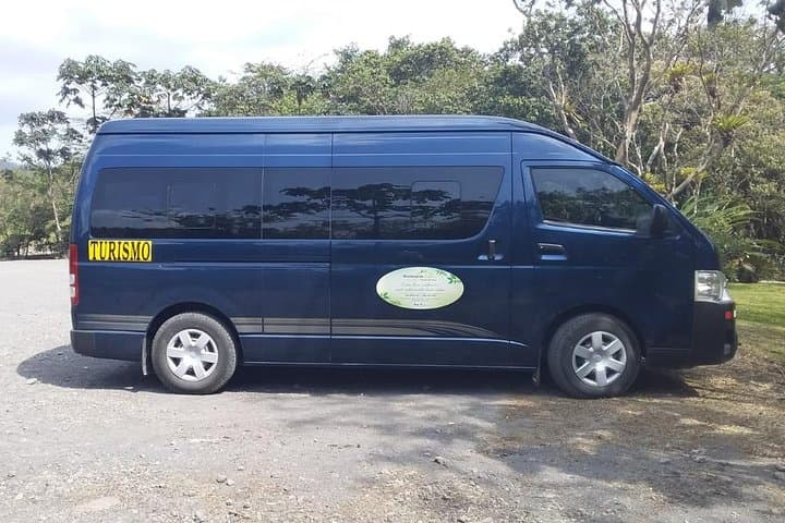 VIP Monteverde–San José Transfer: Door-to-Door Comfort on Costa Rica’s Mountain Roads