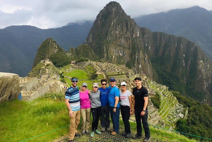 Classic Inca Trail 4-Day Trek to Machu Picchu photo 3