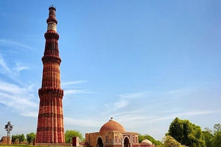 Private 8-Day Golden Triangle Tour with Ranthambore Safari — Delhi, Agra & Jaipur photo 4