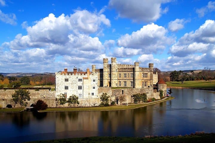 Leeds Castle, Canterbury & Greenwich Day Trip from London: Private Castle Viewing and Thames Sunset Cruise