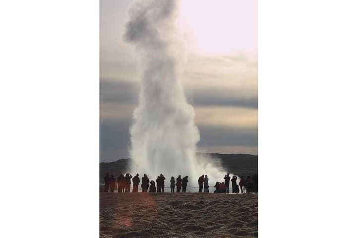 Extended Golden Circle Tour from Reykjavik — Thingvellir, Geysir, Gullfoss & Secret Lagoon photo 4