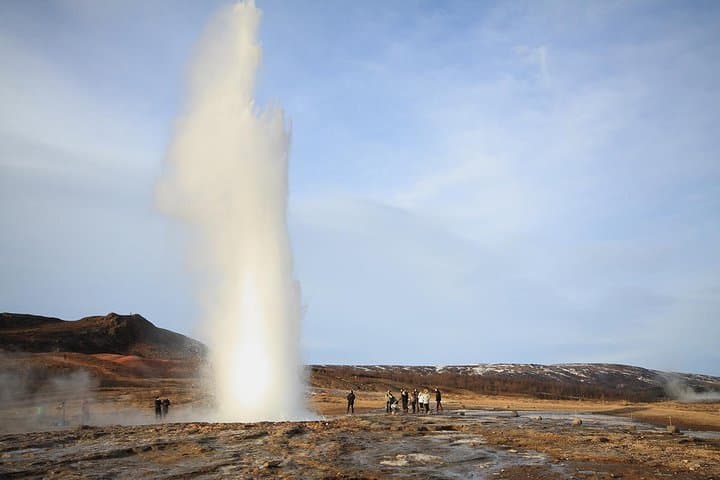 Extended Golden Circle Tour from Reykjavik — Thingvellir, Geysir, Gullfoss & Secret Lagoon photo 5