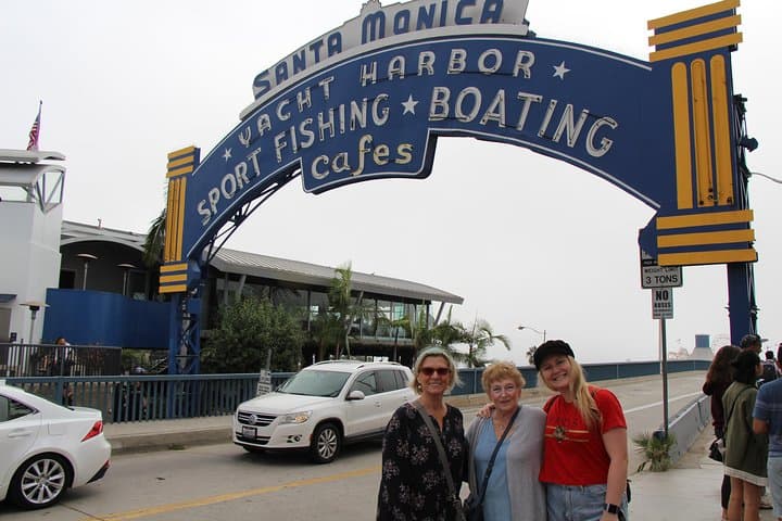 Shared Los Angeles Day Tour from Orange County: Griffith Observatory to Venice Beach
