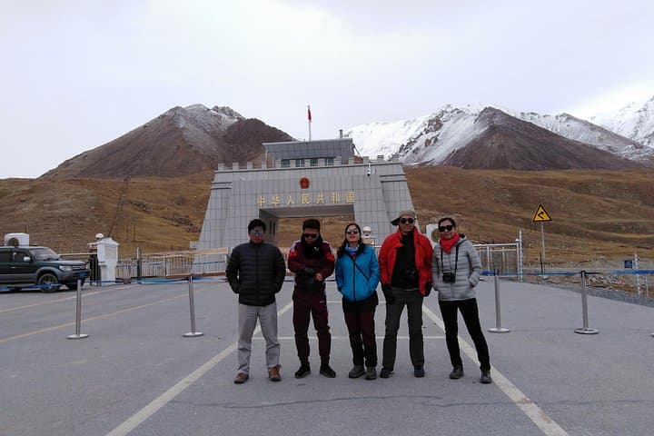 Karakoram Overland: China to Pakistan Road Journey (8–10 Days) photo 3
