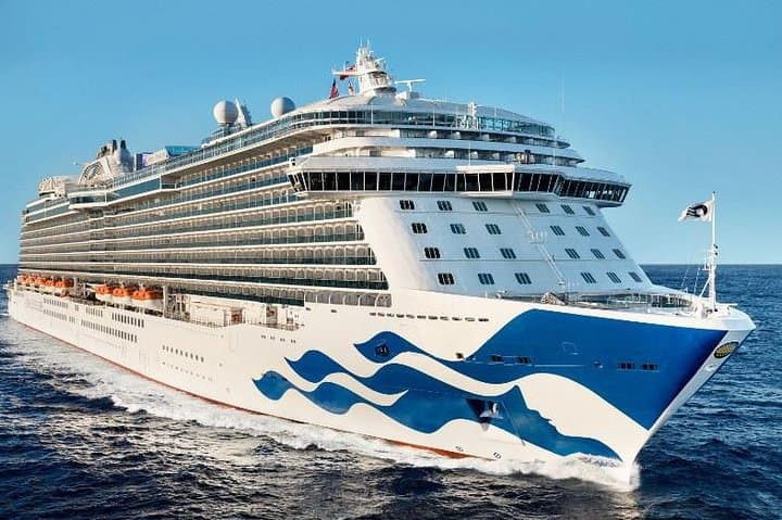 Glasgow Shore Excursions: Private, Custom Walking Tours from Cruise Port