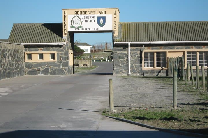 Robben Island & Cape Peninsula Penguin Tour: Nelson Mandela Gateway Day Trip photo 3