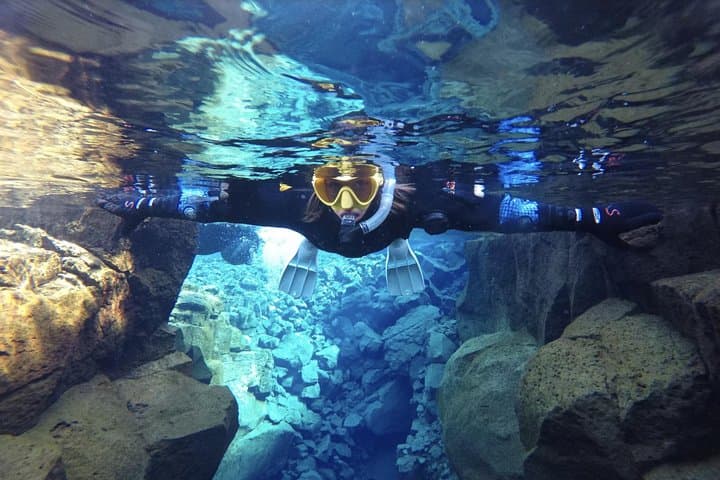 Snorkel Between Continents at Silfra: Thingvellir's Crystal Fissure Experience photo 4
