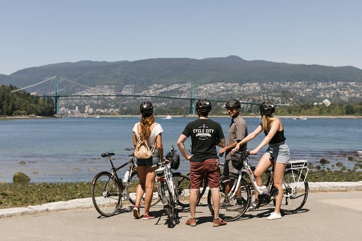 Stanley Park Bicycle Tour: Seawall, Totems & Temperate Rainforest Ride photo 6