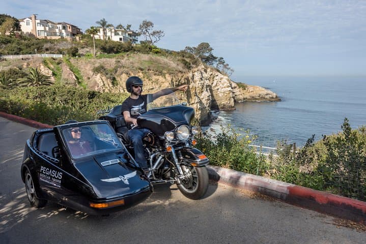Cruise La Jolla by Sidecar: Private Coastal Tour of Torrey Pines, Cove & Mt. Soledad