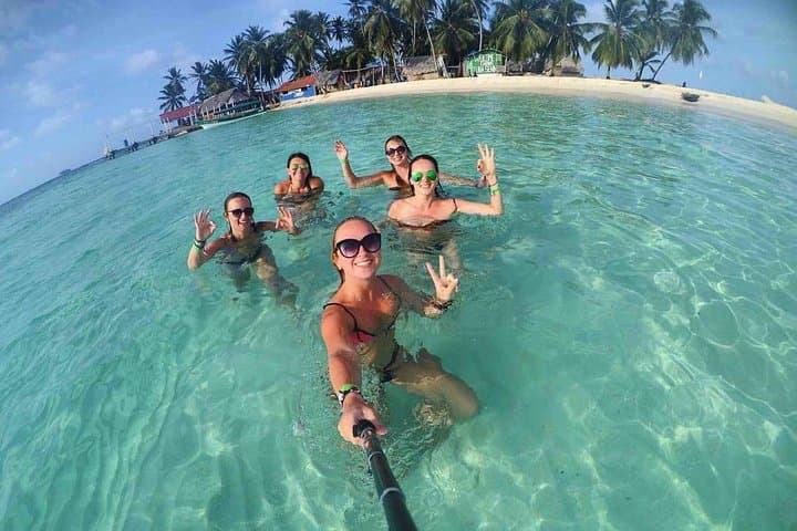 San Blas Islands Day Trip from Panama City — Isla Perro Chico, Natural Pool & Chichime photo 6