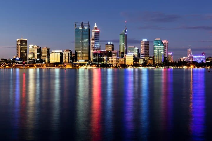 Perth City of Lights: Swan River Dinner Cruise photo 3