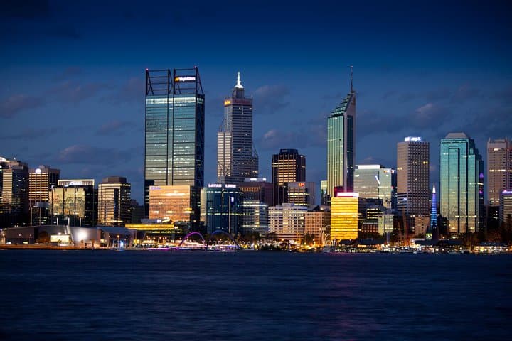 Perth City of Lights: Swan River Dinner Cruise photo 4