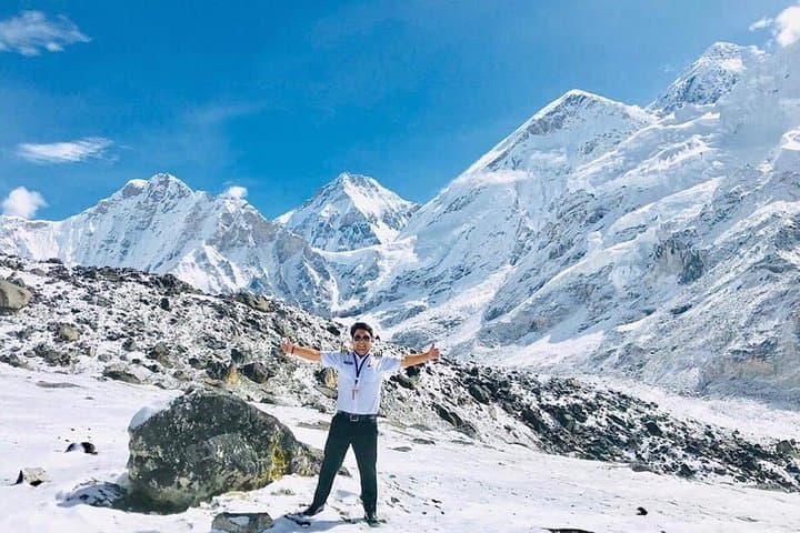Everest Base Camp Trek with Helicopter Return — 8-Day Private Trek from Kathmandu photo 6
