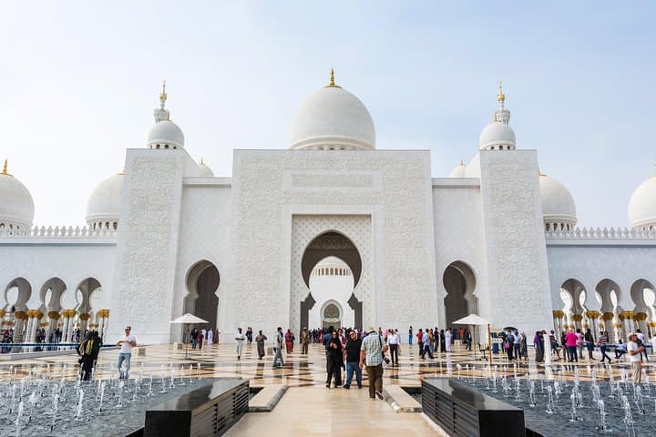 Sheikh Zayed Grand Mosque Half-Day Tour from Dubai: Practical Visitor Guide photo 6