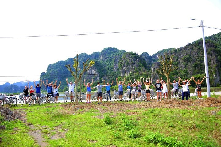 Tam Coc, Hoa Lu & Mua Cave: Luxury Day Trip from Hanoi with Boat, Bike & Panoramic Views photo 6