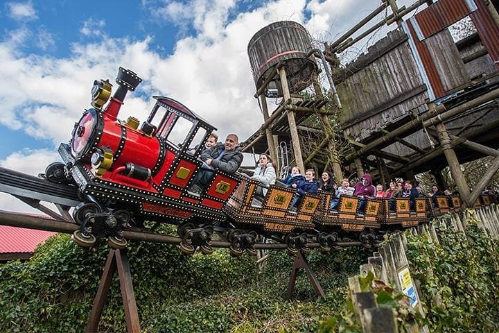 Alton Towers Resort — One-Day Guide to Rides, Gardens & Practical Tips photo 6