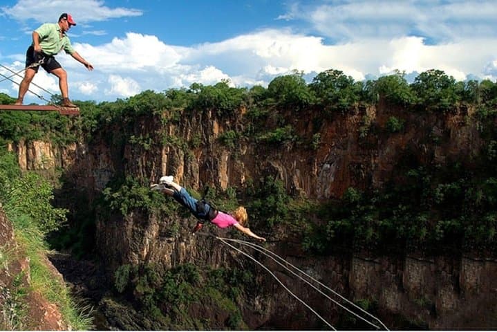 Victoria Falls Day Trip from Kasane: Border Crossing, Falls Walk & Park Essentials photo 4
