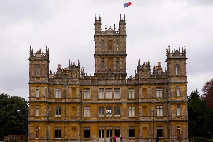 Downton Abbey & Highclere Castle Day Tour from London — Film Locations, Manor House & Cotswold Village photo 5