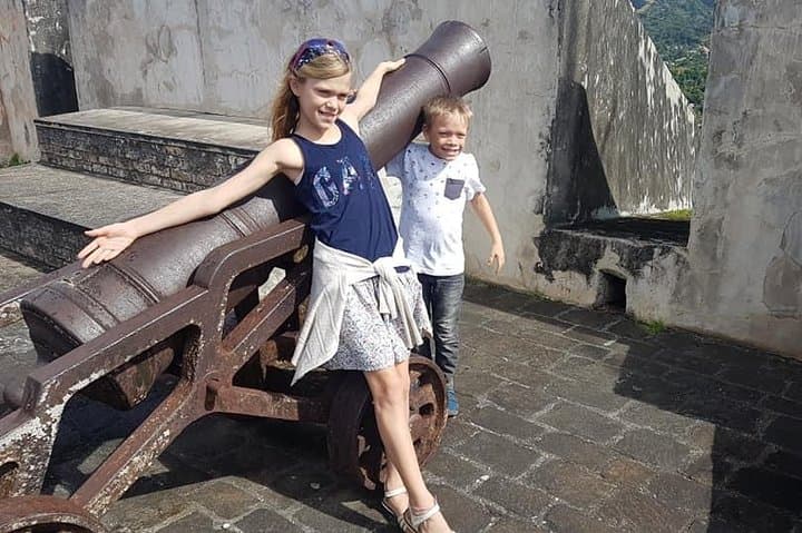 Kingstown Private Half-Day Tour and Villa Beach Visit