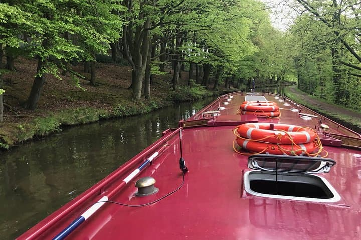 Skipton Canal Roast Dinner Cruise — 3-Hour Evening Cruise photo 6