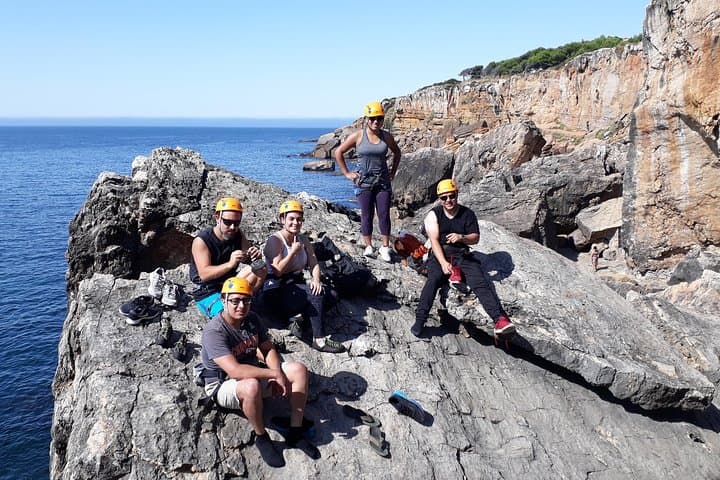 Rock Climbing in Cascais: Ocean-Edge Limestone Routes Near Lisbon photo 3