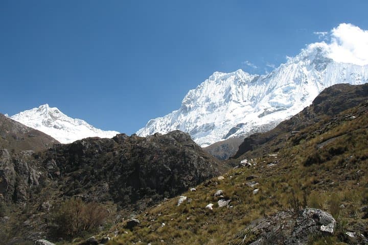 Laguna 69 Day Hike from Huaraz — Private Guided Full-Day to the Cordillera Blanca photo 4