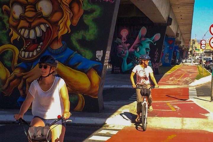 Sao Paulo Street Art and Park Bike Tour — Paulista to Ibirapuera by Bike photo 4