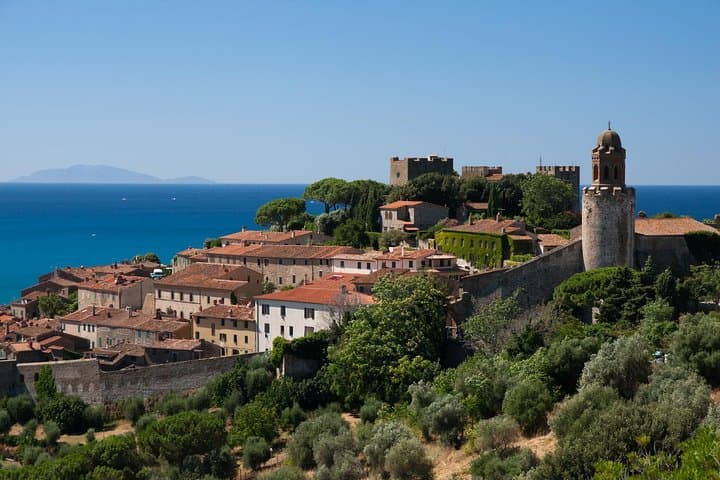 Castiglione della Pescaia Guided Walk: Medieval Walls, Pine Forests & Marsh Views