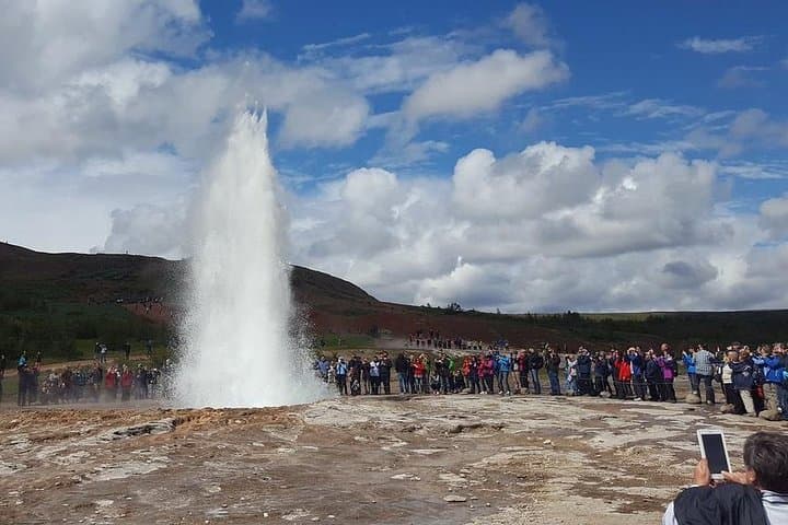 Golden Circle Express Private Day Tour from Reykjavik — Thingvellir, Geysir & Gullfoss photo 3