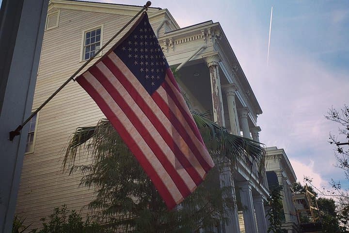 Garden District Walking Tour: Lafayette Cemetery & Antebellum Mansions, New Orleans photo 4