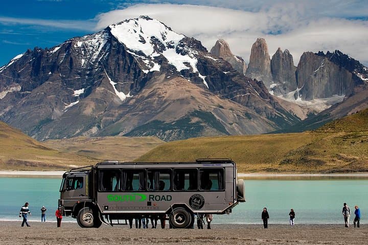 Torres del Paine Full-Day Overland 4x4 from El Calafate — Salto Grande, Pehoe & Laguna Amarga
