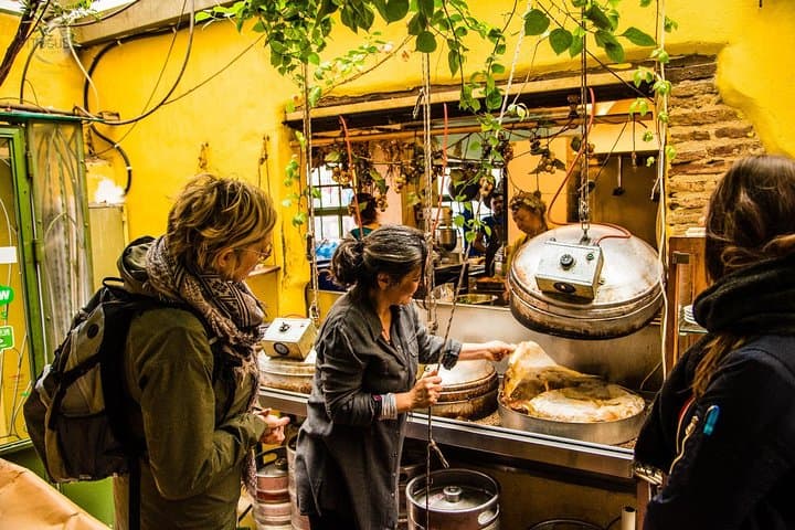 Athens Ride & Bite: Culinary Bike Tour Through Psirri, Thissio & Koukaki
