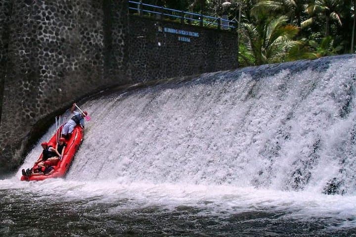 Telaga Waja White River Rafting — 16km Bali Rapids Adventure photo 3