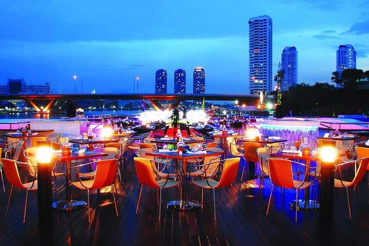 Bangkok Grand Pearl Chao Phraya Dinner Cruise — Evening Buffet, Live Thai Dance & Skyline Views photo 4