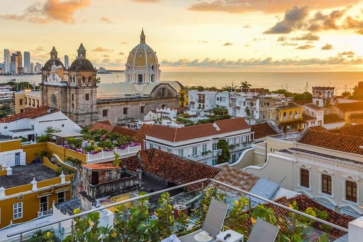 Cartagena Coastal Discovery: 5-Day Culture, Islands & Volcano Tour
