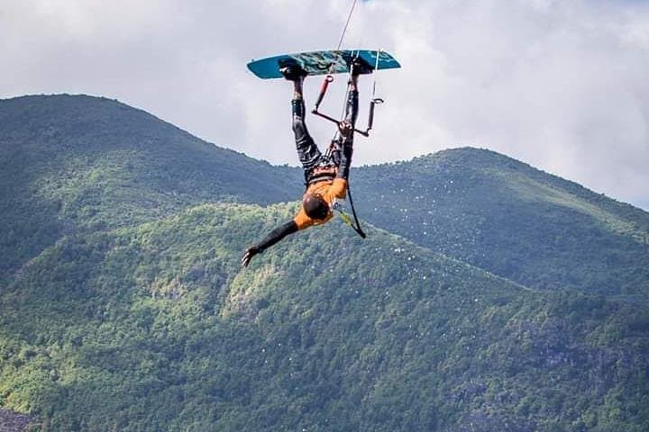 Kitesurfing Lessons & Rental in Le Morne — Beginner-Friendly Sessions in Mauritius photo 3