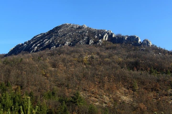 Hike Dragovski Stone & Erma Gorge: Day Trip from Sofia to the Bulgarian Matterhorn photo 3