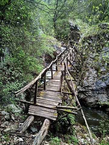 Hike Dragovski Stone & Erma Gorge: Day Trip from Sofia to the Bulgarian Matterhorn photo 6