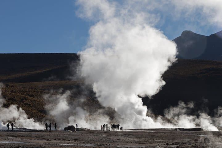 4-Day San Pedro de Atacama Desert Adventure: Valley of the Moon, Tatio Geysers & Salt Flats photo 4