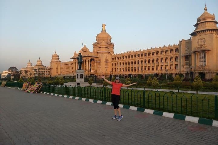 Bangalore Morning Running Tour: Lalbagh, Bull Temple & Local Breakfast photo 2