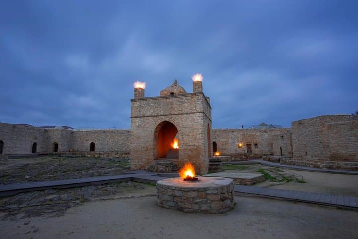 Gobustan, Mud Volcanoes, Ateshgah & Yanar Dag: Full-Day Tour from Baku
