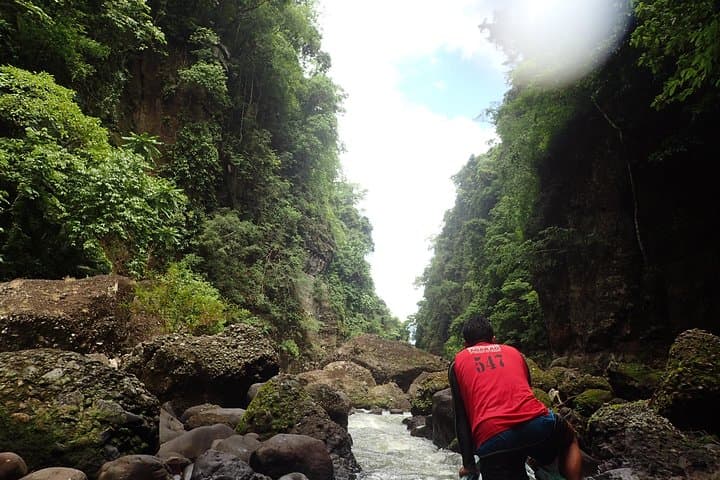 Pagsanjan Falls Shoot-the-Rapids Canoe Trip from Manila with Authentic Filipino Lunch