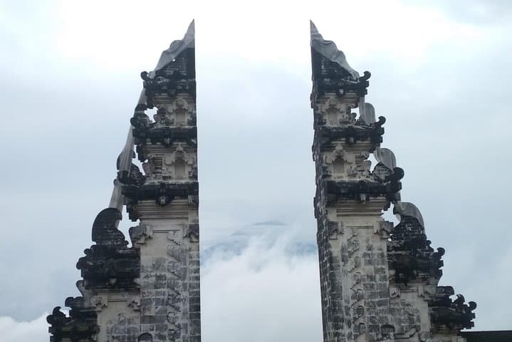 Gate of Heaven Lempuyang Temple VW Tour from Ubud photo 4
