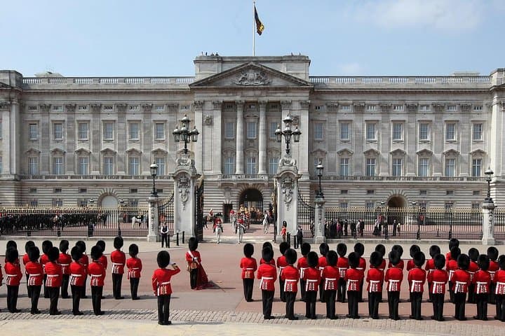 London Full-Day Sightseeing Tour: London Eye, Tower of London & Changing of the Guard photo 2
