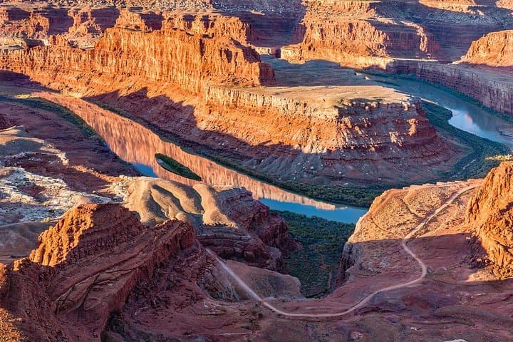Sunrise to Sunset Photography Day in Moab: Arches, Dead Horse Point & Canyonlands photo 2