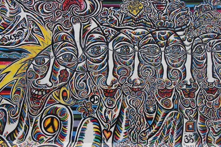 Berlin Street Art Photo Tour: Private 4-Hour Graffiti & Photographer Experience photo 4