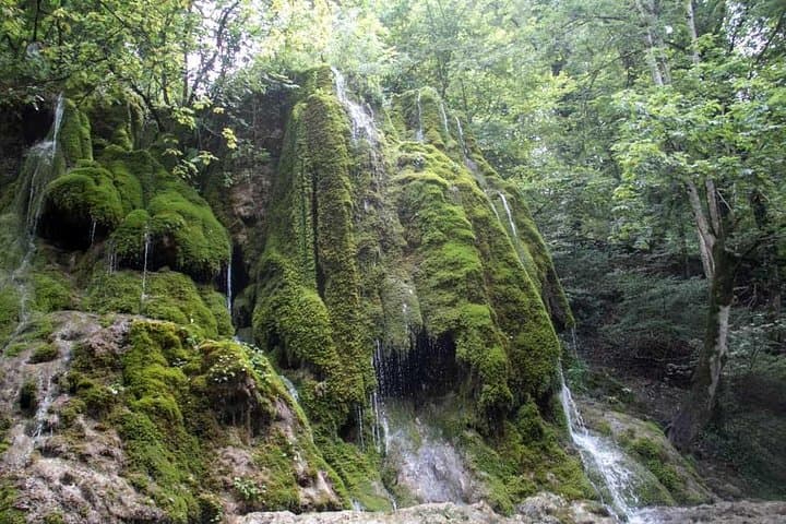 9-Day Northern Azerbaijan Tour: Baku, Qobustan, Sheki & Lahij photo 2