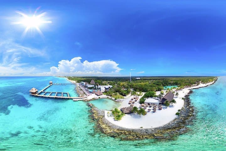 Cozumel Adventure: Snorkeling, Jeep Island Tour, and Lighthouse Climb photo 1