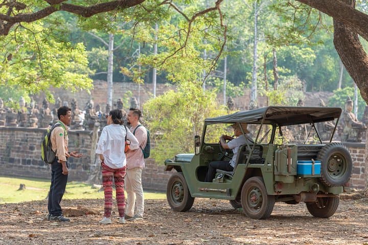 Private Angkor Wat Jeep Tour — Angkor Archaeological Park Day Trip photo 5