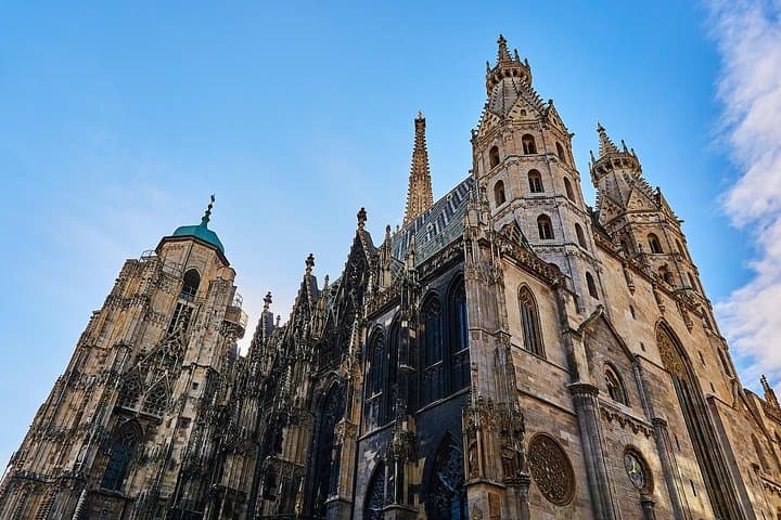 Prague to Vienna Private Transfer with Flexible Sightseeing Stops photo 5